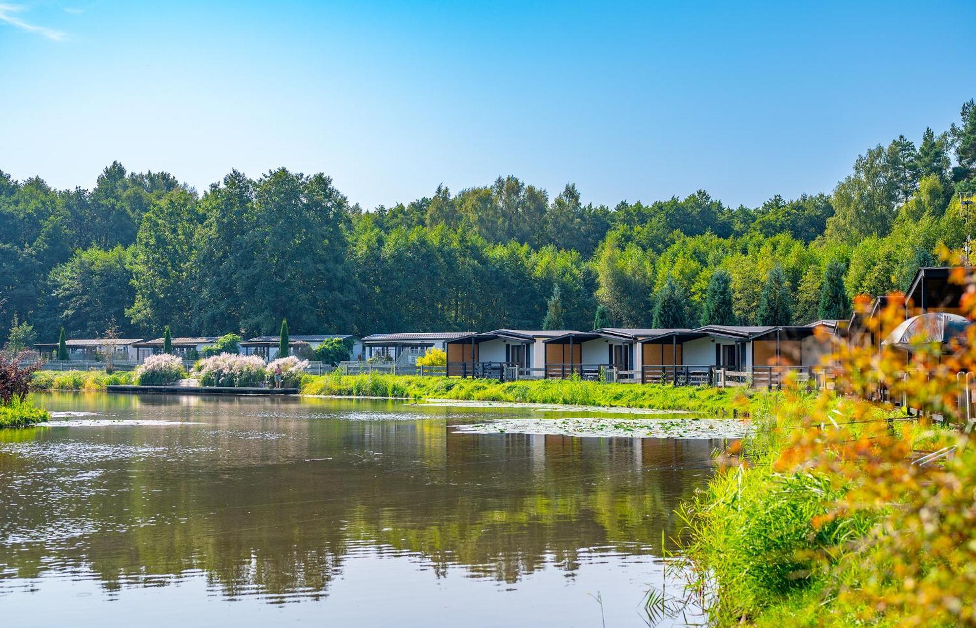 Domki Drewniane Na Splawiu Nad Morzem Ujście-Darłowskie Екстериор снимка